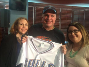 Kathy Hanrahan, Garth Brooks & Laura Worthington